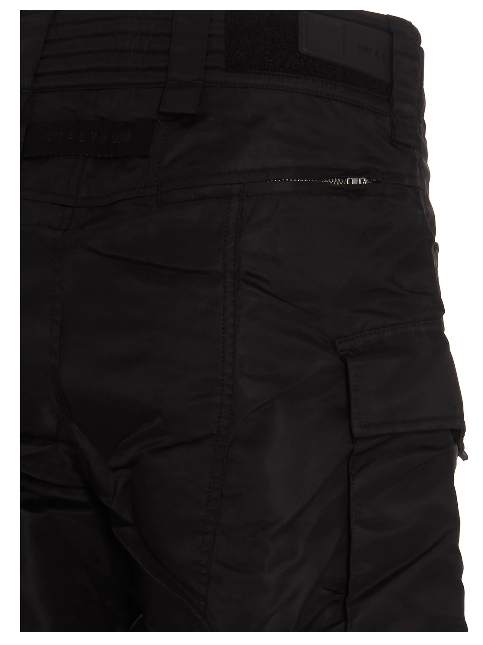 1017 ALYX 9SM Buckle Detailed Cargo Shorts