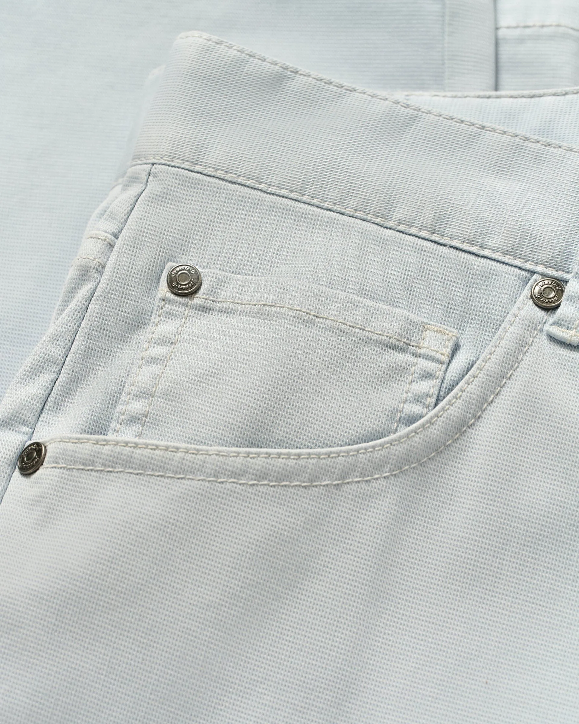 Atlas Lightweight Stretch 5-Pocket Jeans