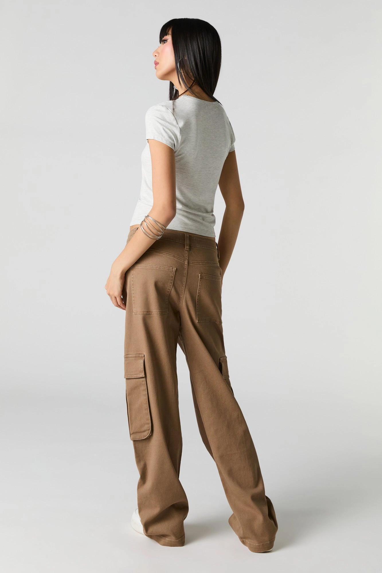 Jean à taille basse cargo baggy en denim extensible