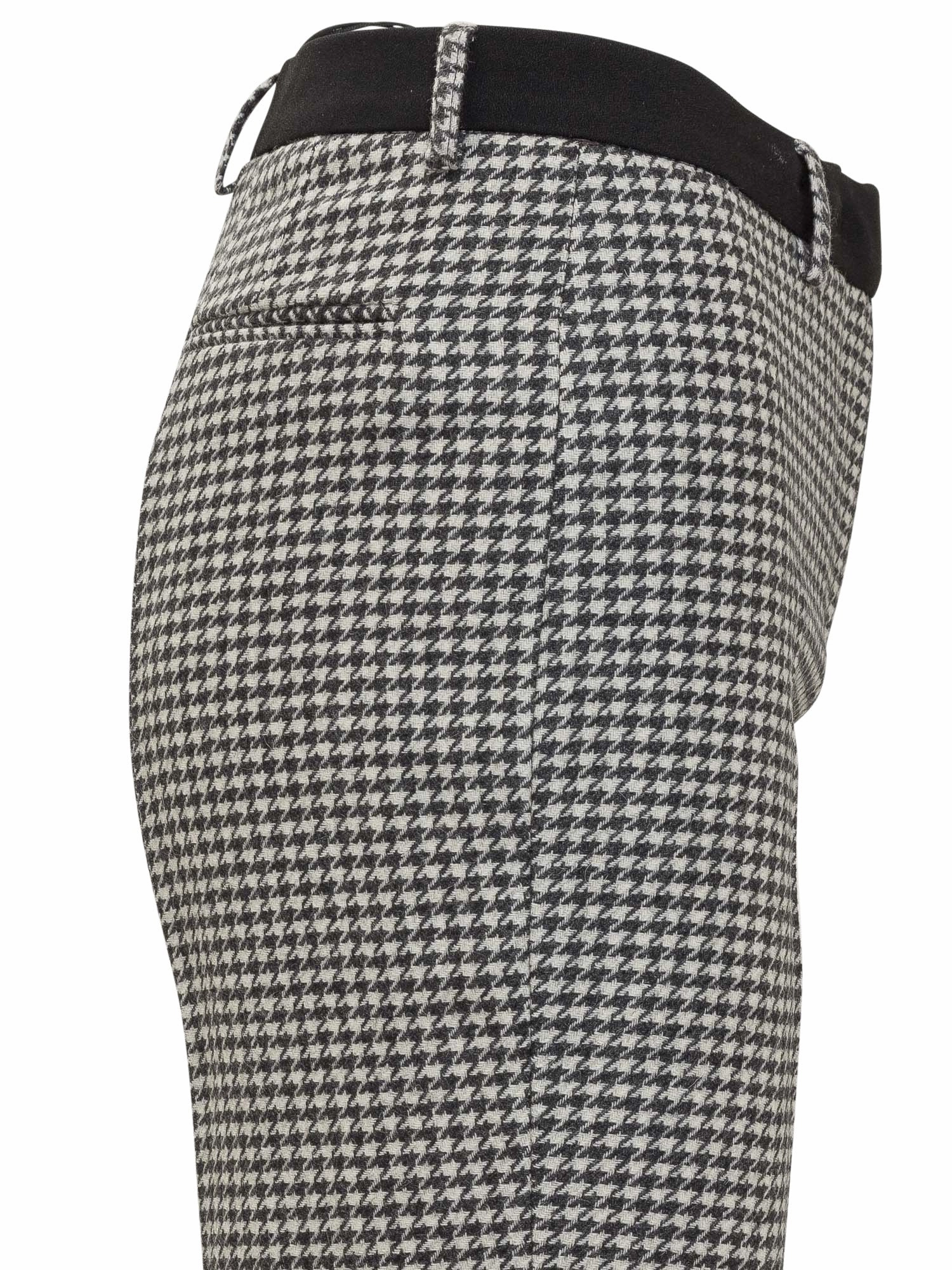 L'Autre Chose Houndstooth Check Back-Slit Detail Trousers