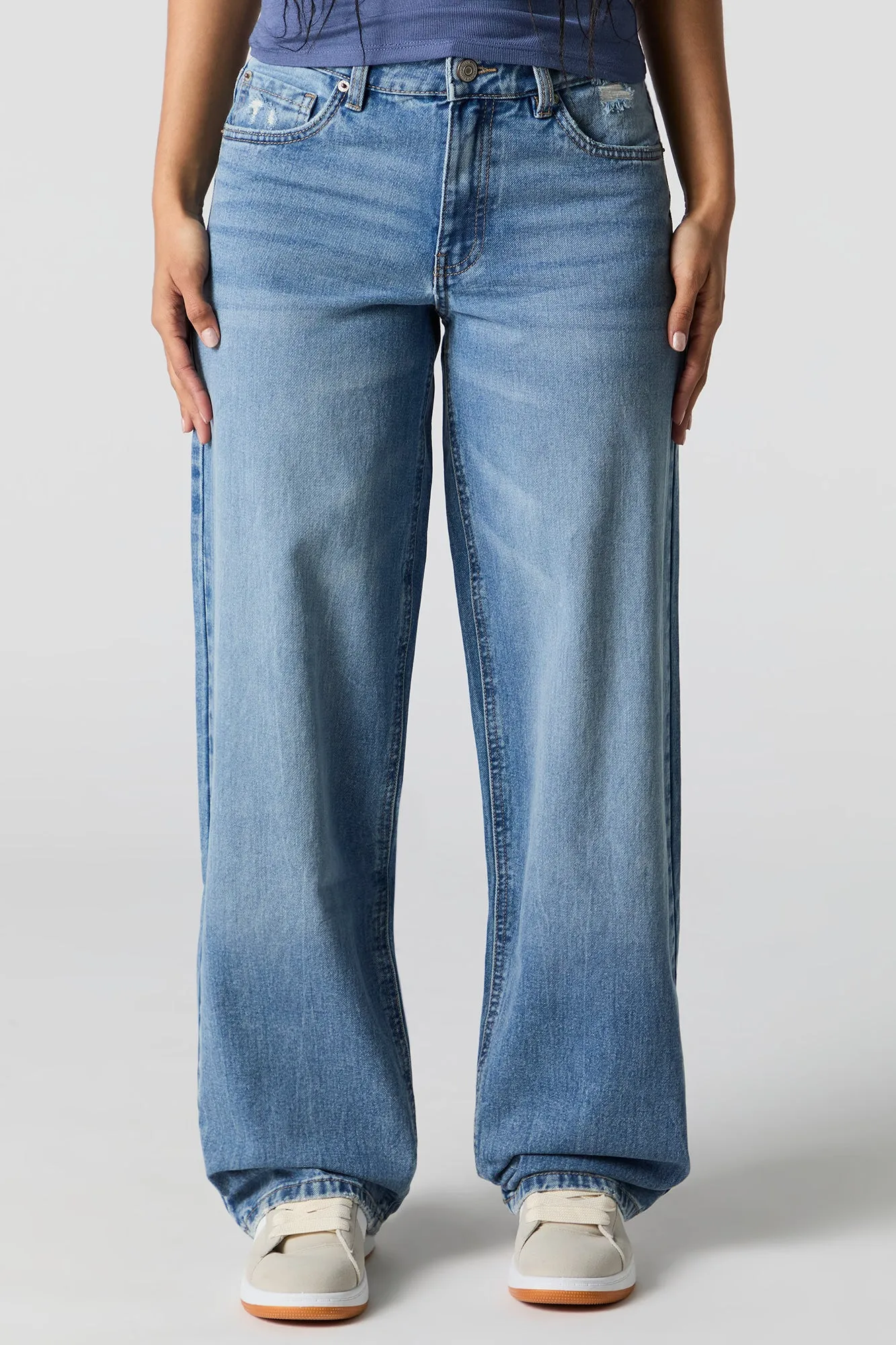 Low Rise Rigid Distressed Pocket Baggy Jean