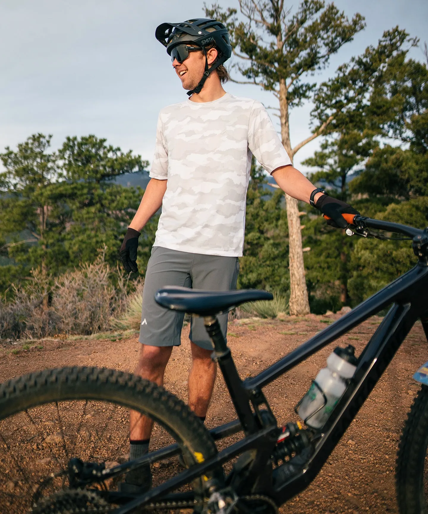 M's Ridgeline Short