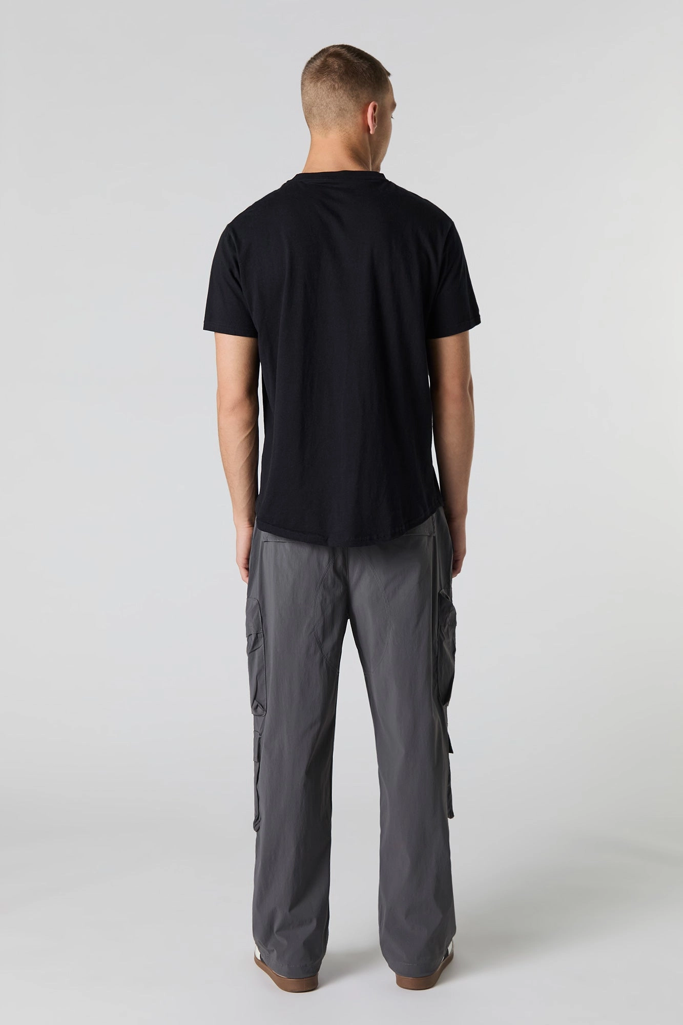 Pantalon cargo en nylon avec poche à glissière