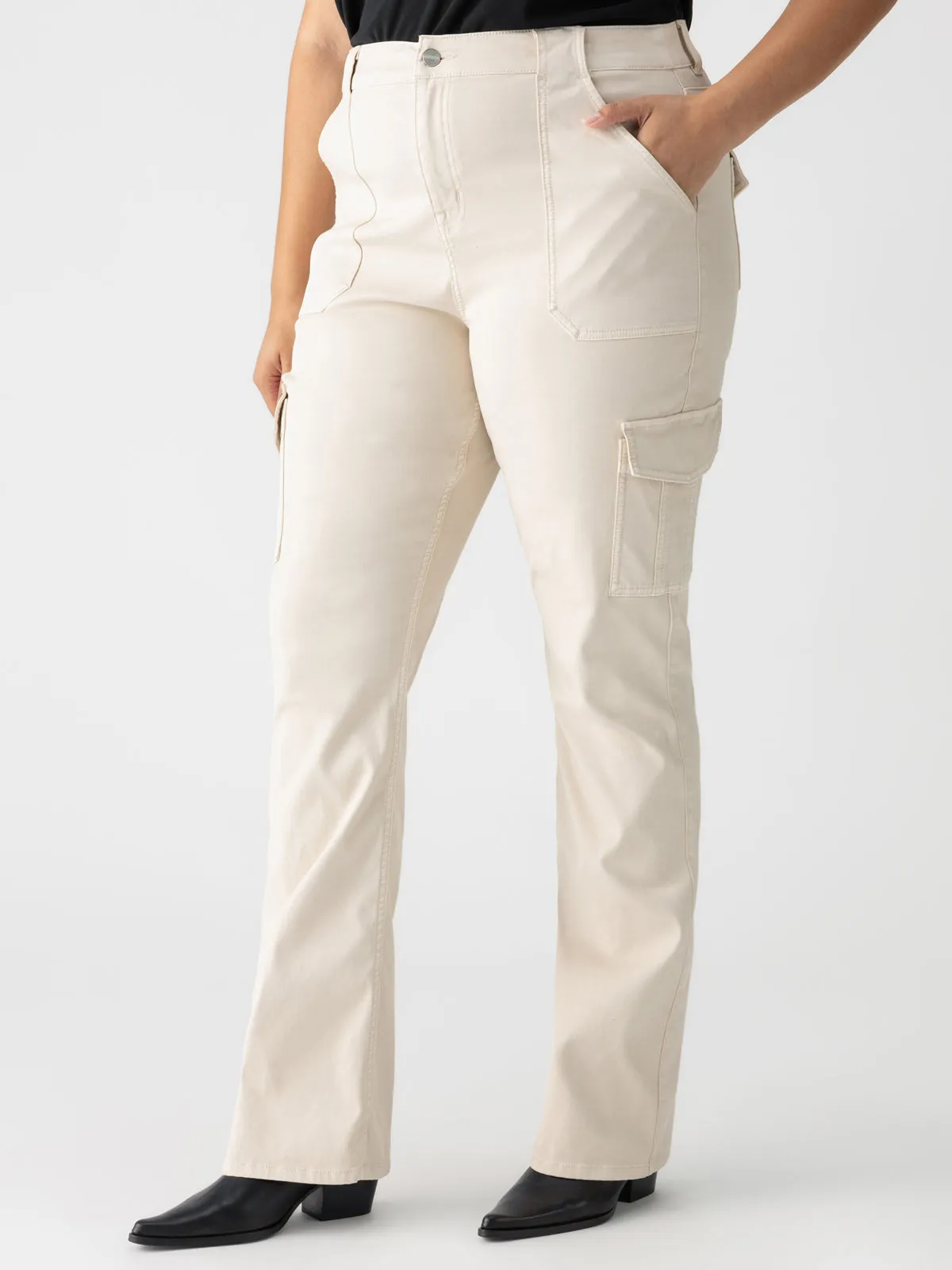 Sculpted Hayden Bootcut Standard Rise Pant Toasted Almond Extended Sizing