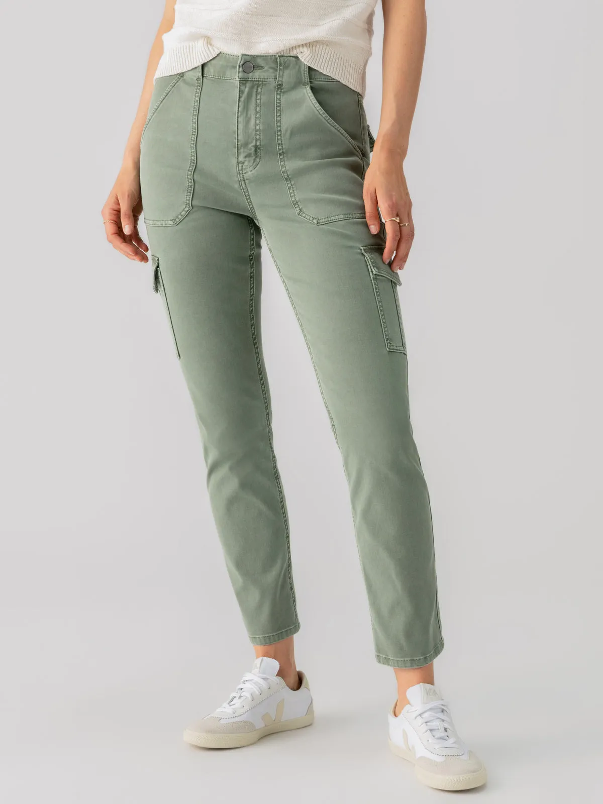 Sculpted Hayden Cargo Standard Rise Pant Dark Spruce