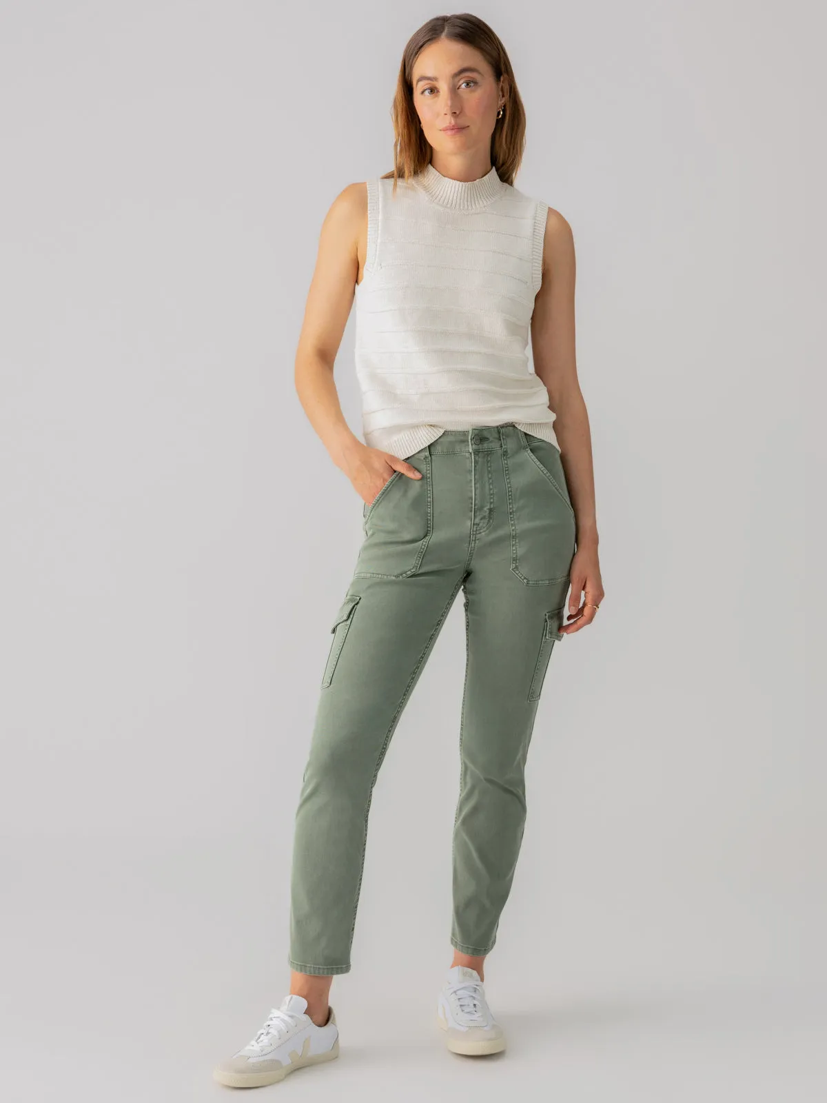 Sculpted Hayden Cargo Standard Rise Pant Dark Spruce