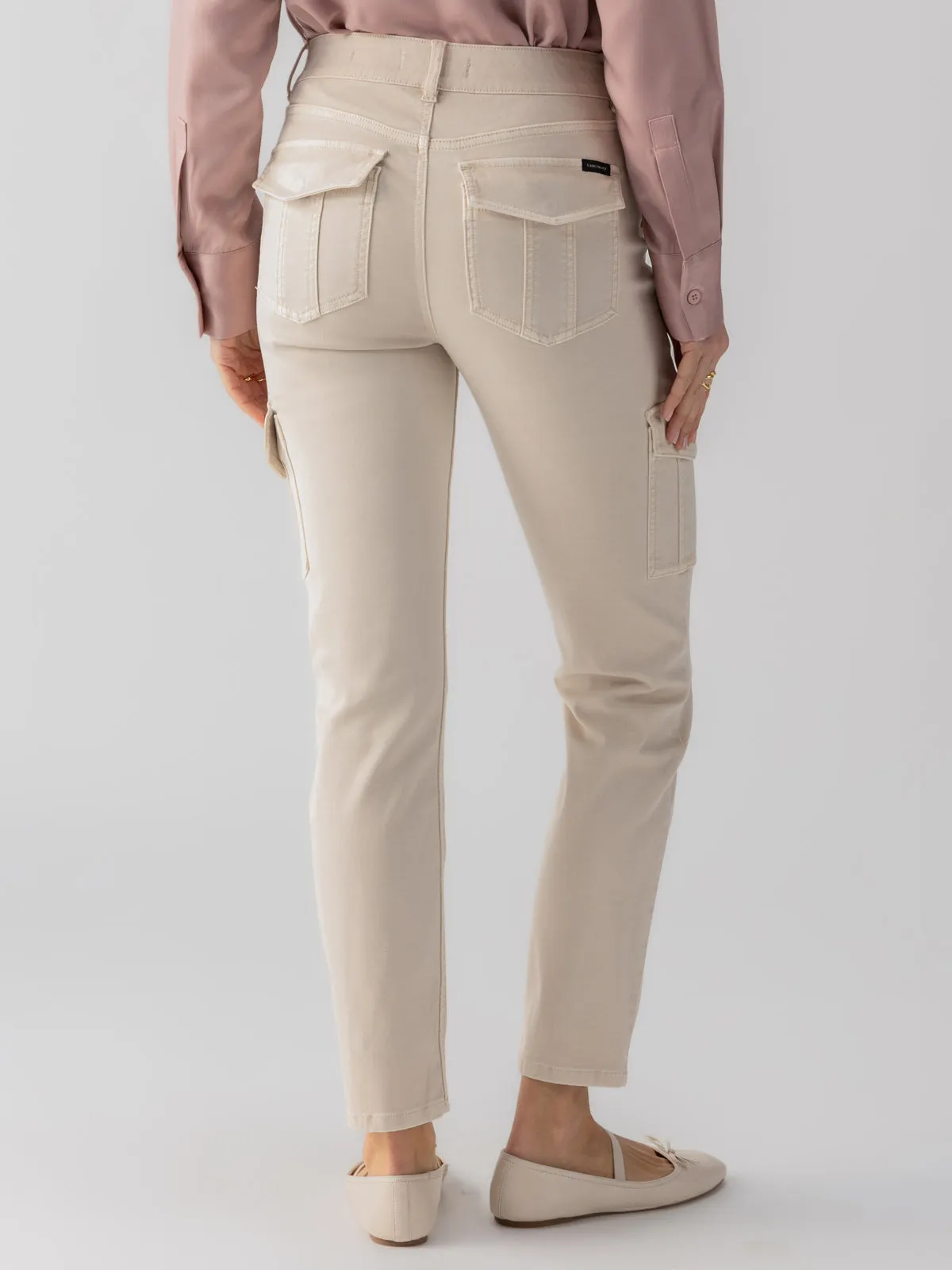 Sculpted Hayden Cargo Standard Rise Pant Toasted Almond