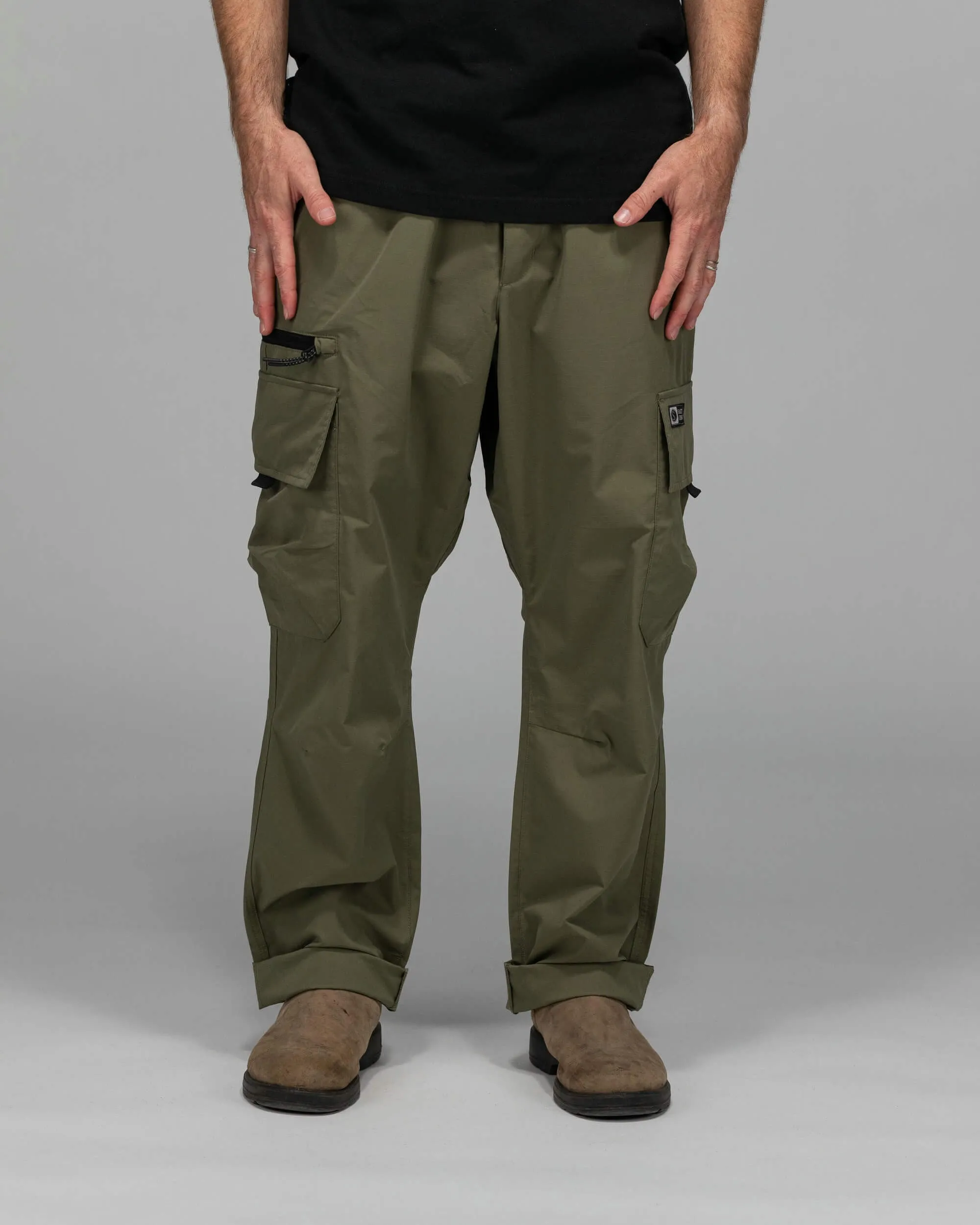 Shore Tech Cargo Pants - Olive