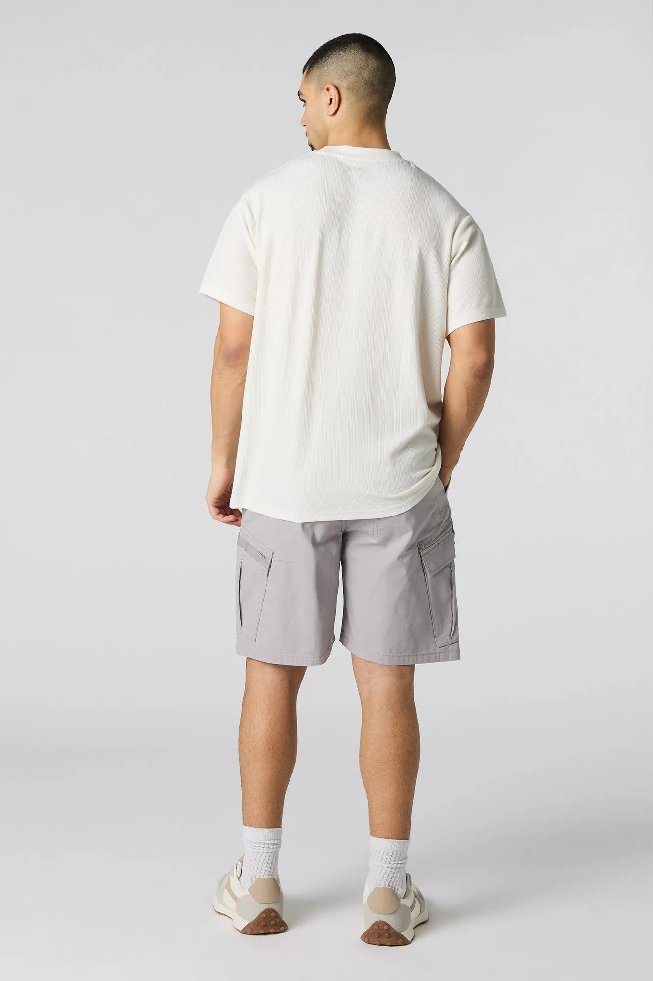 Short cargo à taille coulissante avec fermeture à glissière