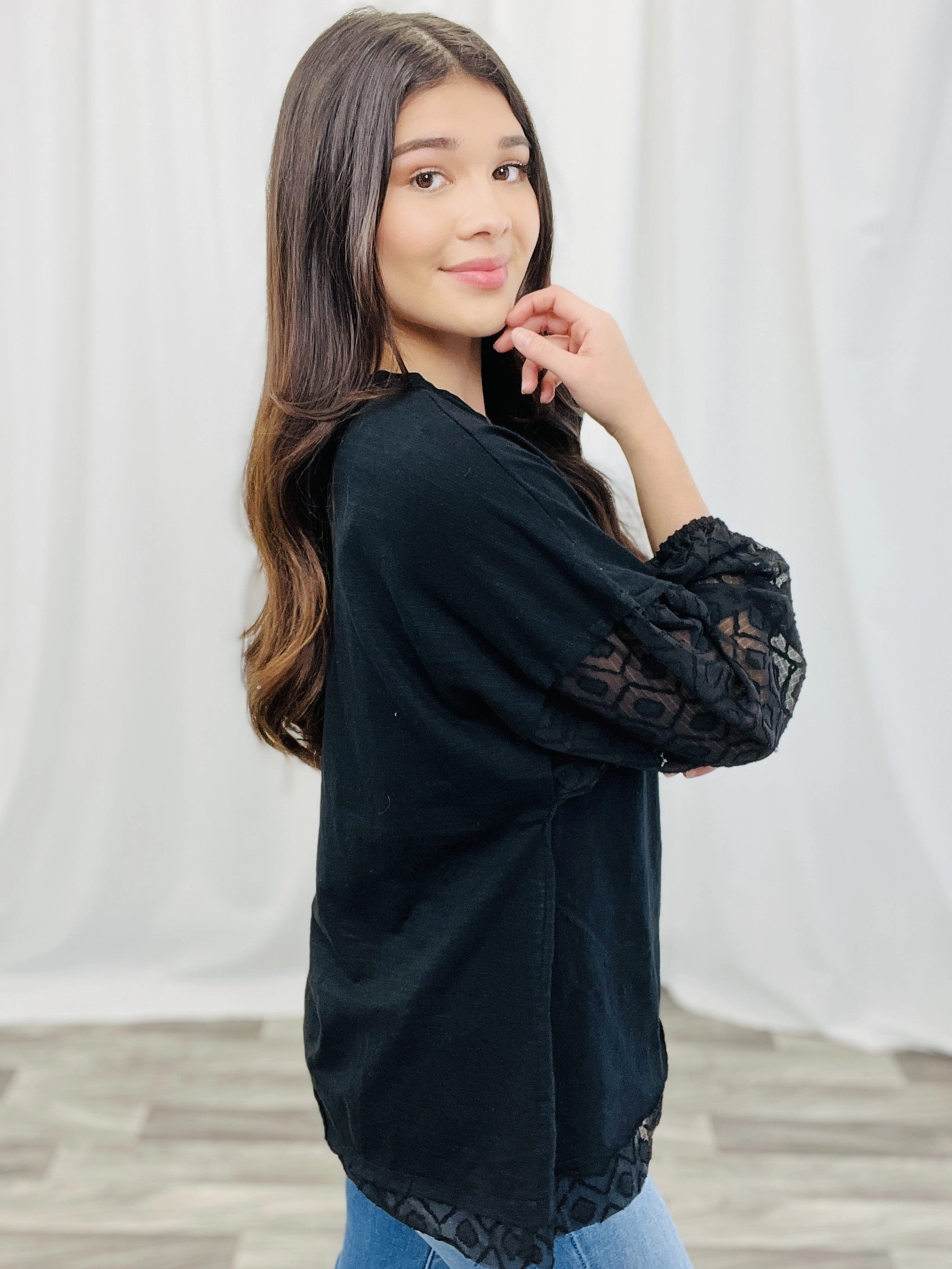 Solid Knit and Pattern Sheer Mixed Loose Top