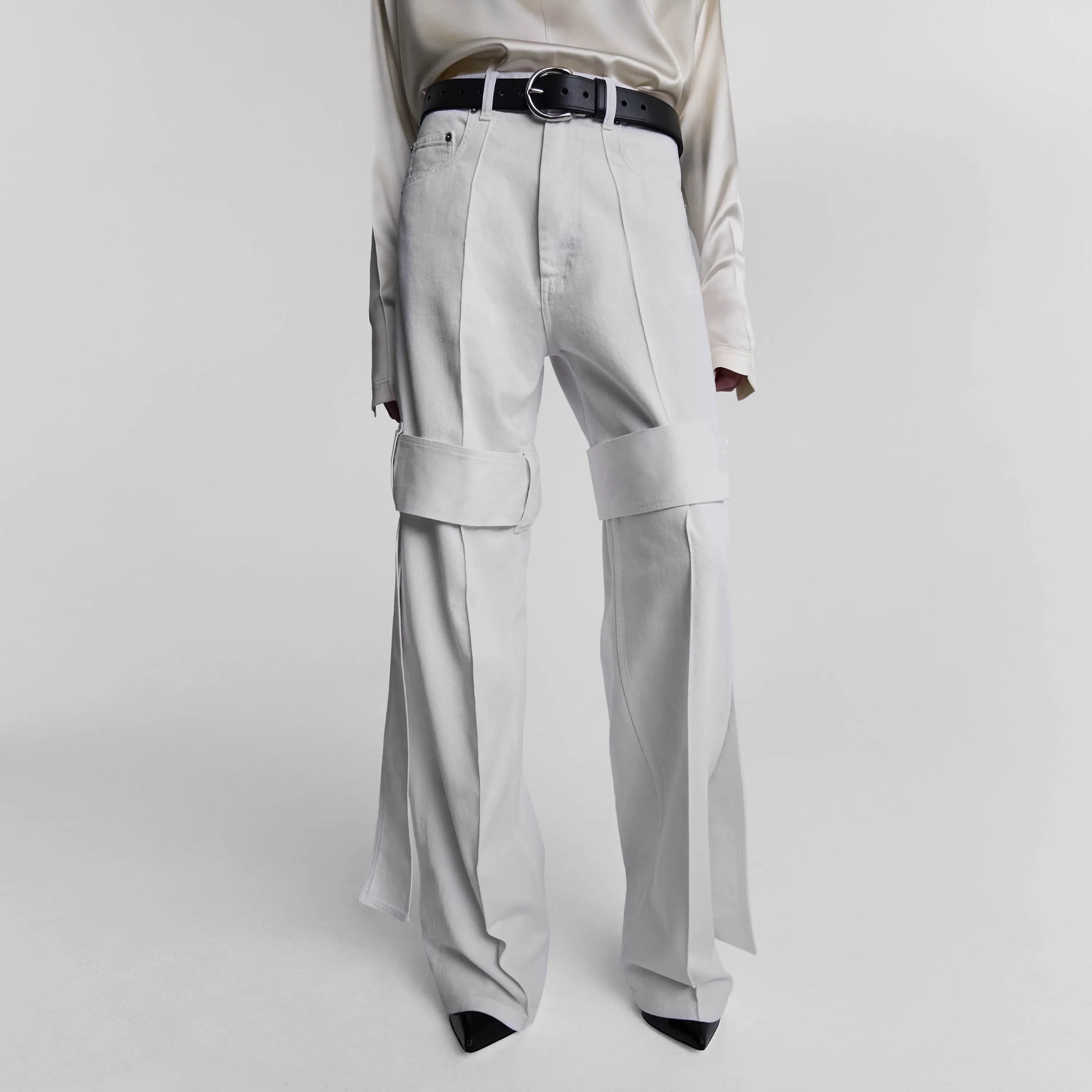 STRAP JEANS | chalk white denim