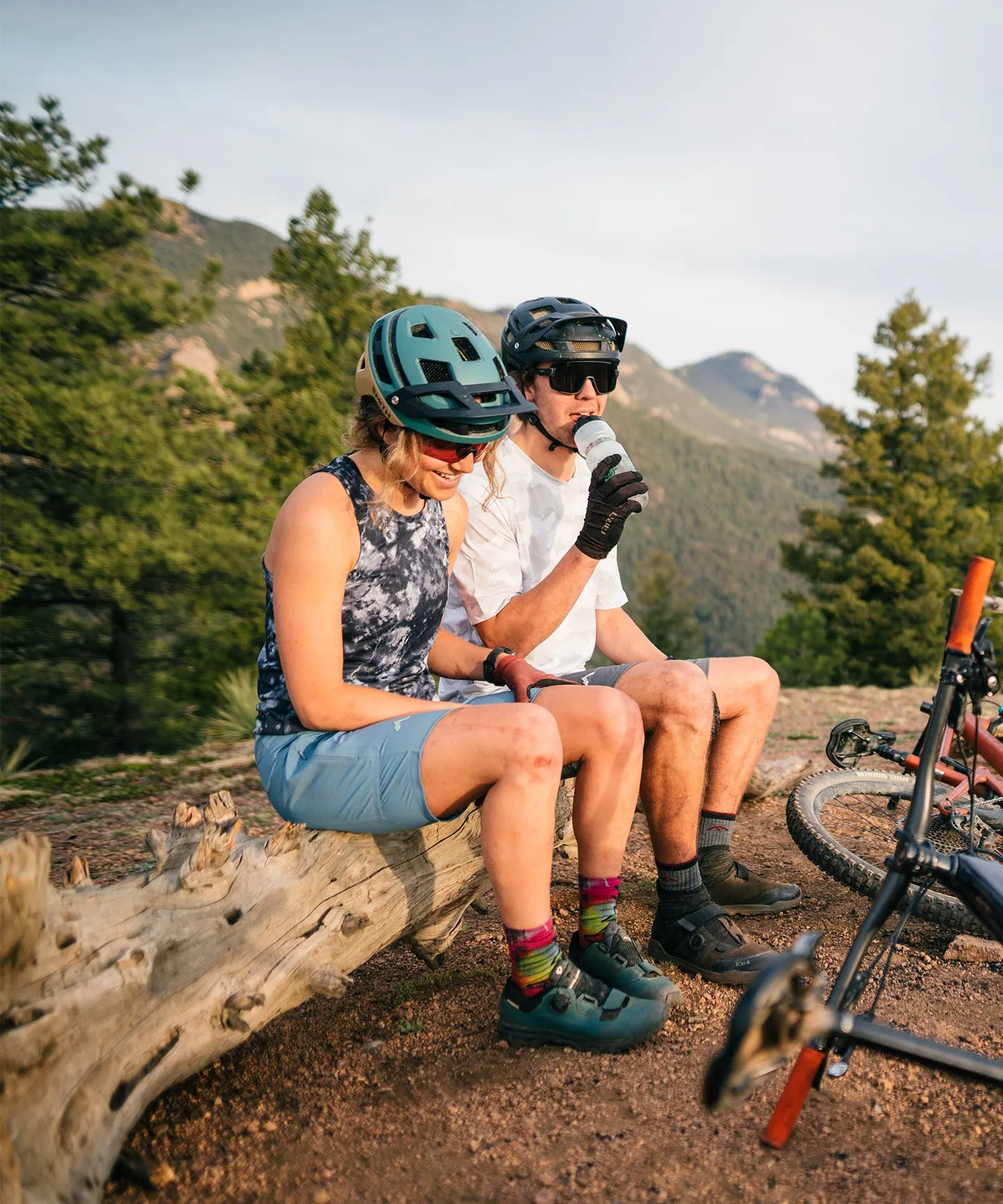 W's Ridgeline Short