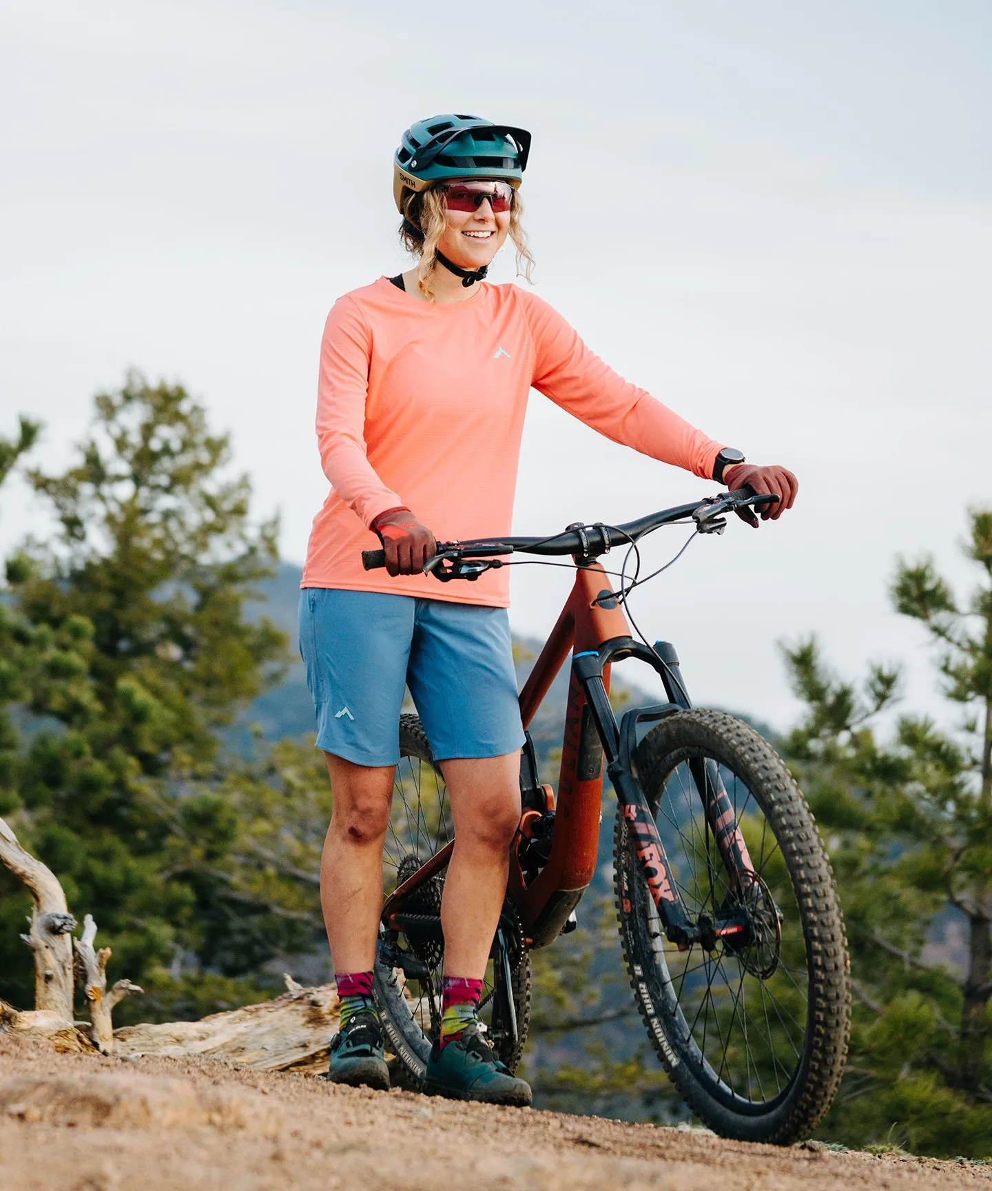 W's Ridgeline Short